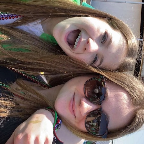 Meet your Posher, Lucie - Picture 1 of 1